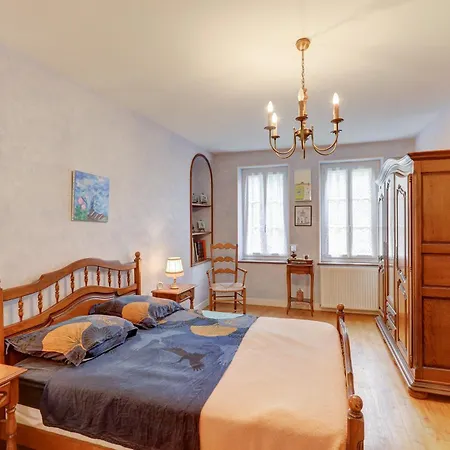 Bonheur D'autrefois - Maison 8p à 14min De Montluçon